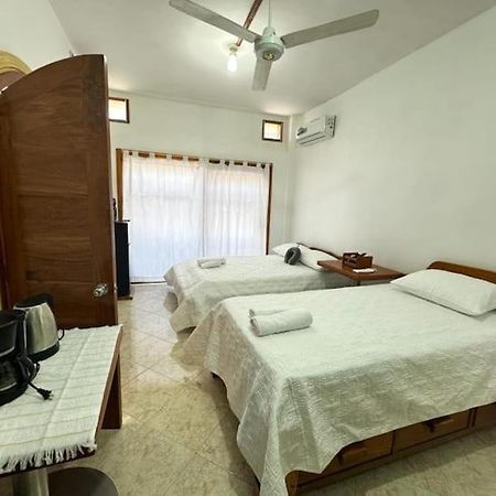 Alojamiento Villa Mar Puerto Ayora  Bagian luar foto